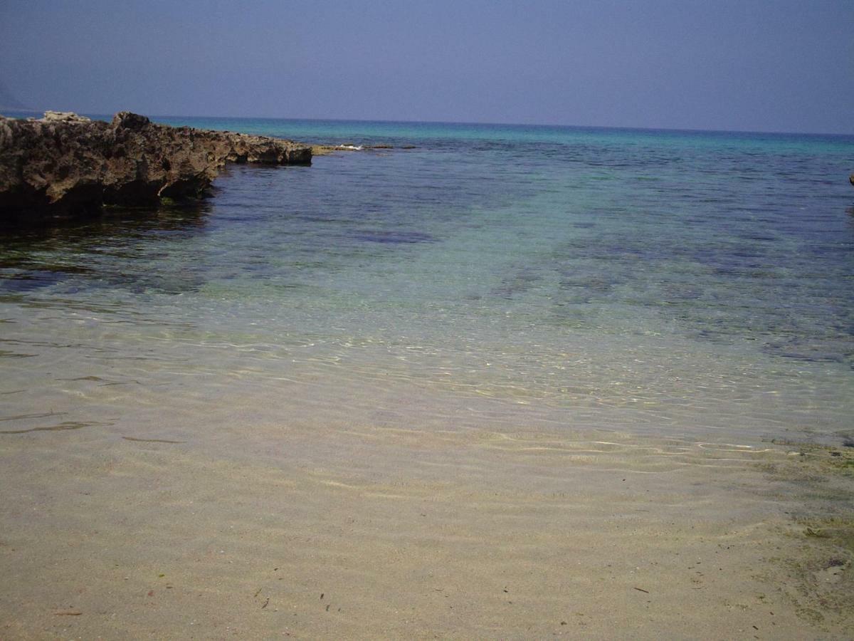 B&B Villa Il Carrubo San Vito Lo Capo Eksteriør bilde